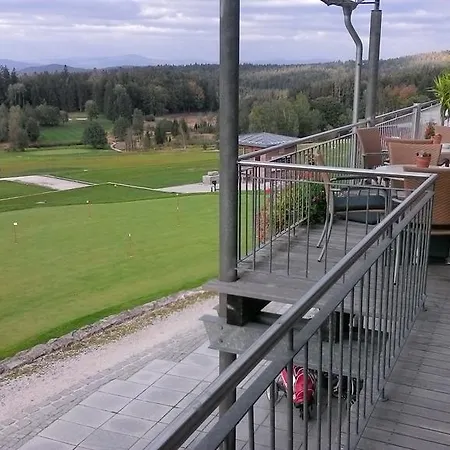 Ski Resort, Golf & Mountainbike Apartmanhotel Bischofsmais